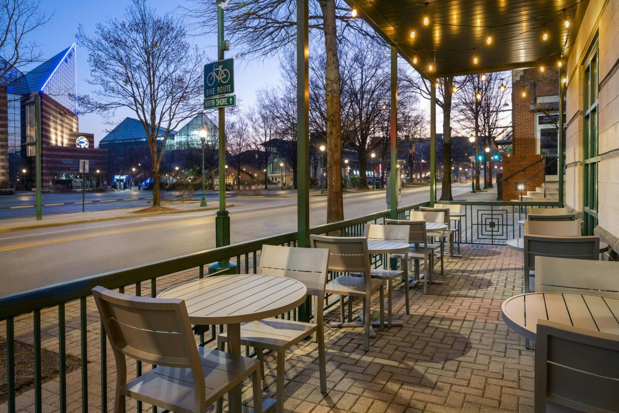 Courtyard By Marriott Chattanooga Downtown Exteriör bild