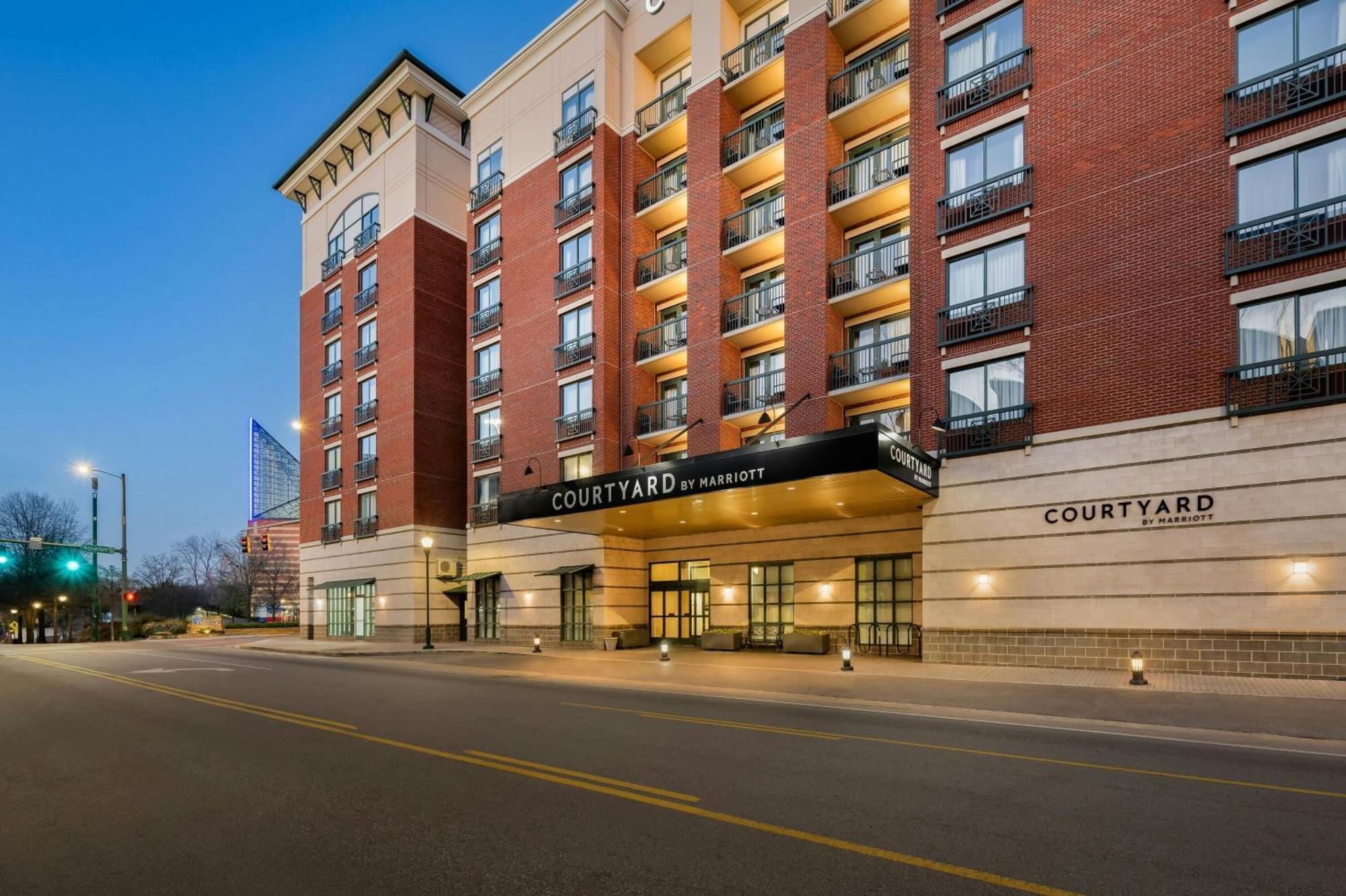 Courtyard By Marriott Chattanooga Downtown Exteriör bild